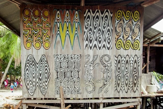 What are Aztec design patterns? – The London Art Exchange, Art Gallery London